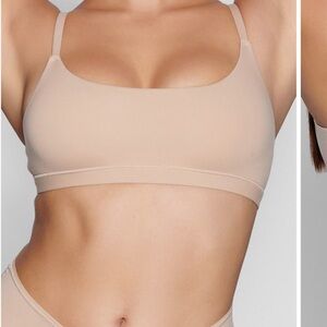 SKIMS fits everybody scoop bralette